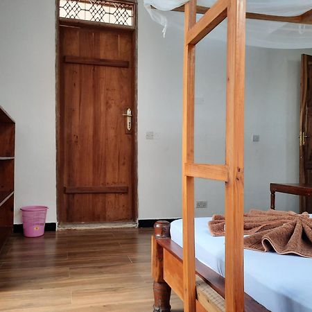 Kajificheni House Bed & Breakfast Nungwi Exterior photo